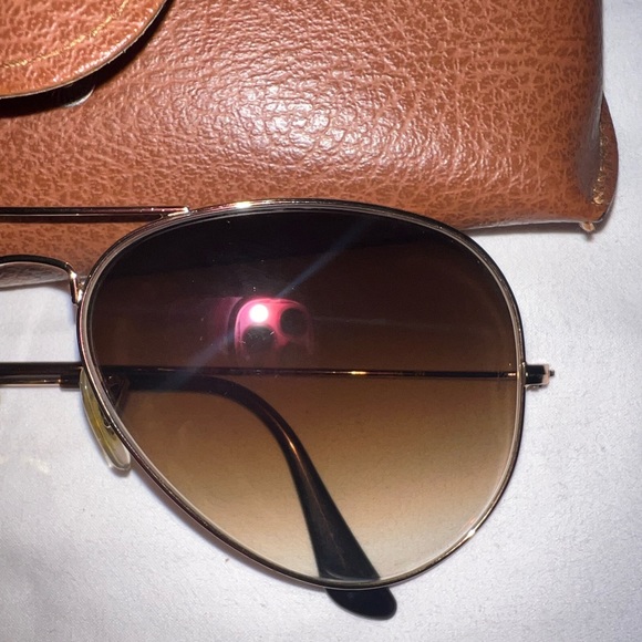 Rayban Aviator Sunglasses - Picture 3 of 5